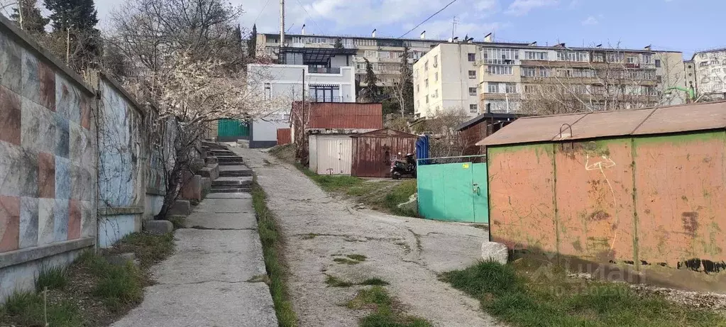 Гараж в Крым, Ялта ул. Григорьева, 42 (40 м) - Фото 2