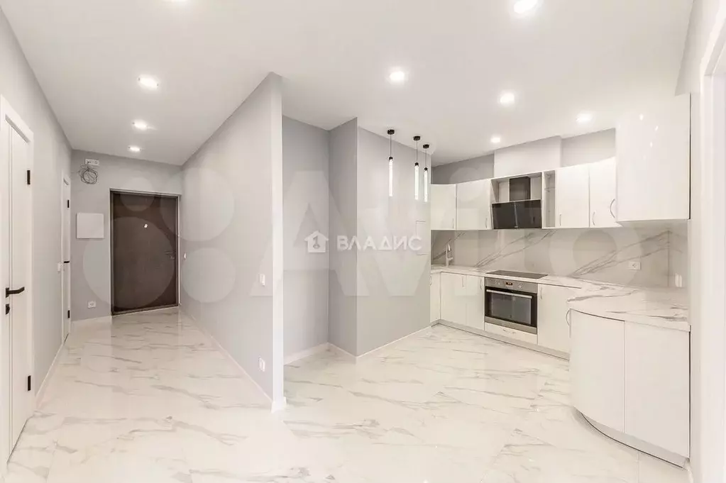 3-к. квартира, 70 м, 11/17 эт. - Фото 1