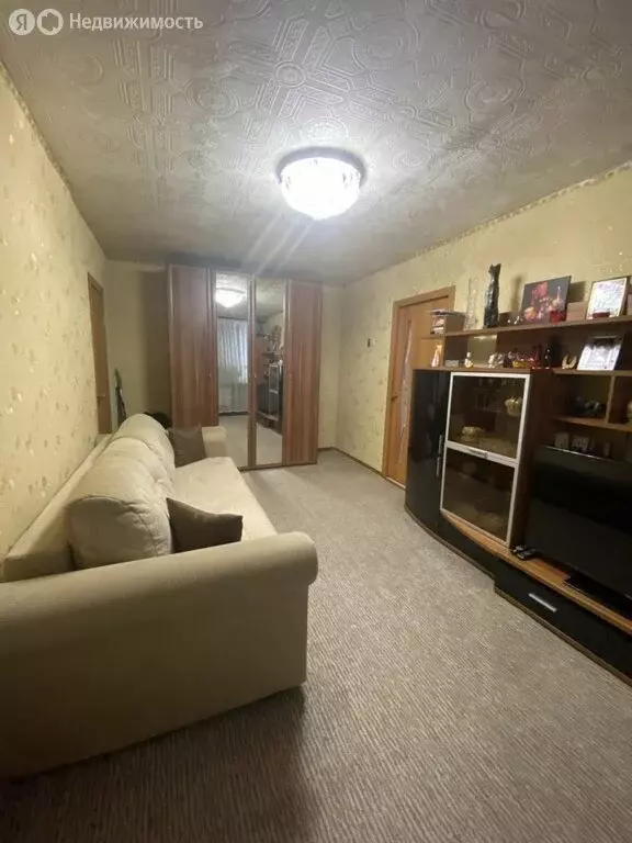 2-комнатная квартира: Мурманск, улица Адмирала Флота Лобова, 1 (44.5 ... - Фото 1