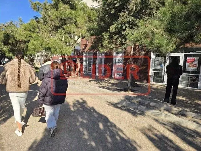 Торговая площадь в Севастополь ул. Вакуленчука, 28с1 (15 м) - Фото 1