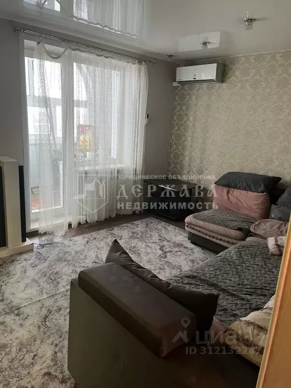 3-к кв. Кемеровская область, Топки Кузнецкая ул., 3 (72.8 м) - Фото 0