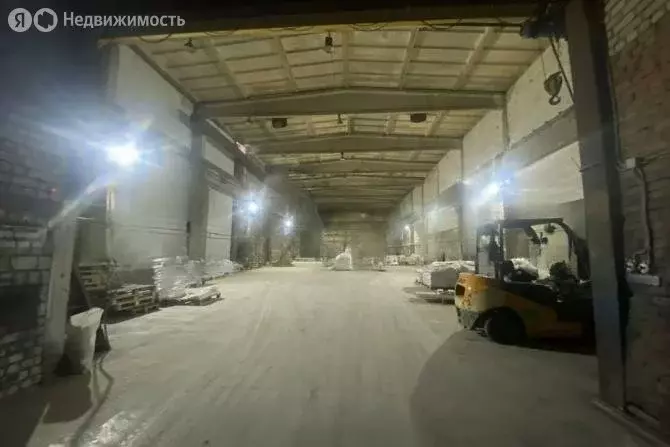Помещение свободного назначения (1000 м) - Фото 1