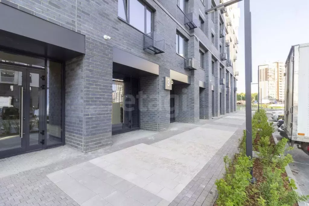 Помещение свободного назначения в Тюменская область, Тюмень ул. ... - Фото 1