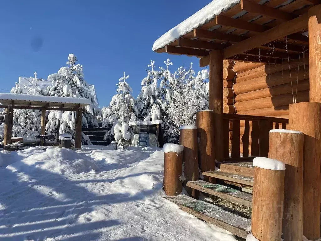 Дом в Челябинская область, Кусинский муниципальный округ, Медведевское ... - Фото 1