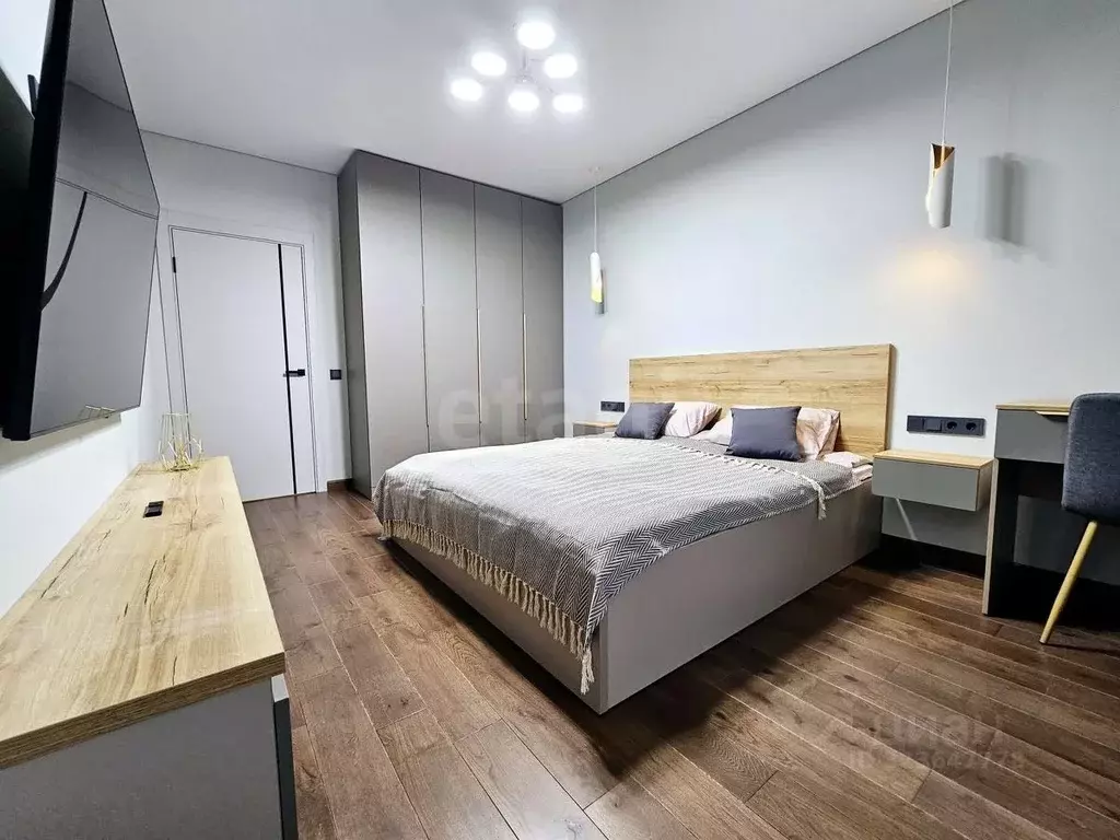 2-к кв. Санкт-Петербург ул. Типанова, 22 (71.8 м) - Фото 0