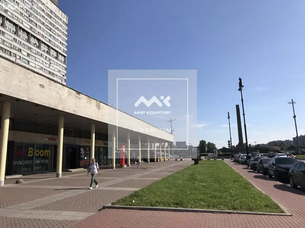 Помещение свободного назначения (220 м) - Фото 1