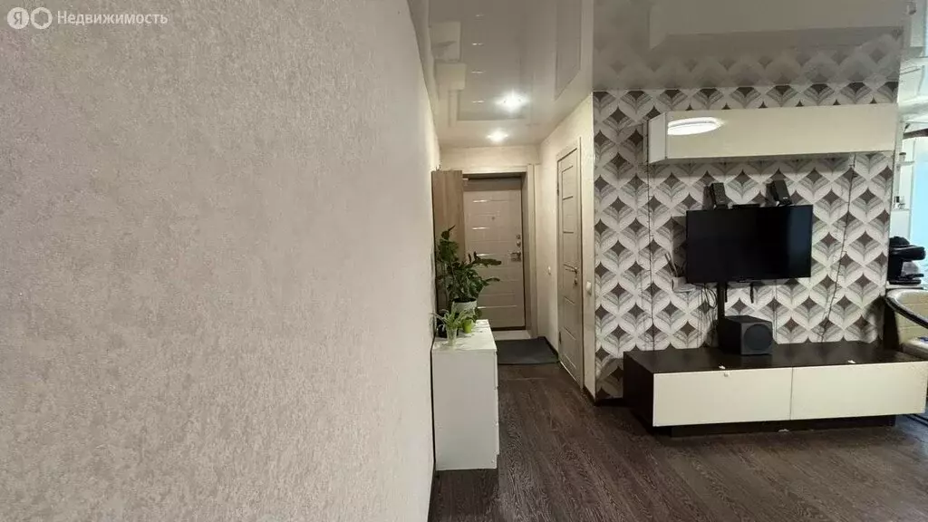 2-комнатная квартира: Верхняя Пышма, Успенский проспект, 42 (53.9 м) - Фото 2