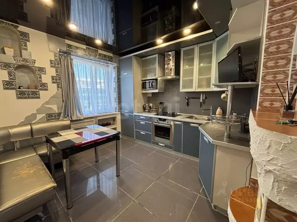 3-к кв. Ямало-Ненецкий АО, Новый Уренгой Молодежная ул., 17Б (69.0 м) - Фото 1