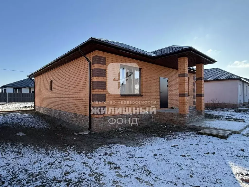 Дом в Саратовская область, Энгельсский район, Новопушкинское ... - Фото 2