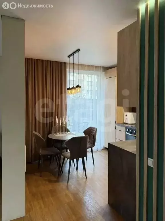 Квартира-студия: Тюмень, улица Газовиков, 34 (43.1 м) - Фото 1