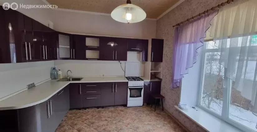 4-комнатная квартира: Ярославль, улица Стачек, 61 (94 м) - Фото 1