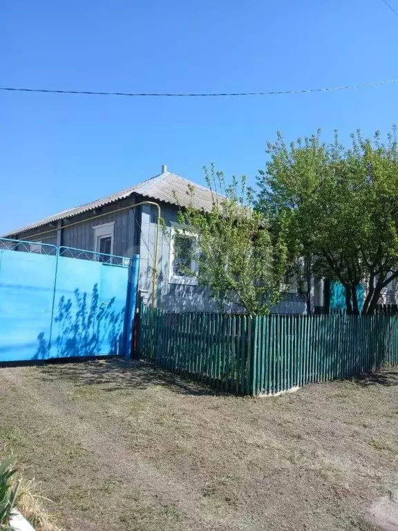 Дом в Белгородская область, Вейделевка рп ул. Свободы, 46 (67 м) - Фото 0