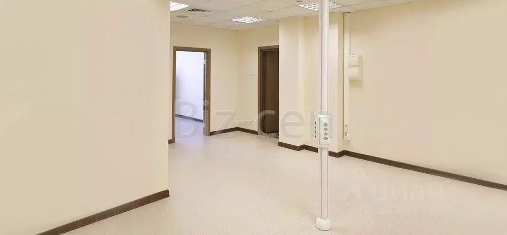 Офис в Московская область, Химки ул. Авиационная, 8 (396 м) - Фото 2