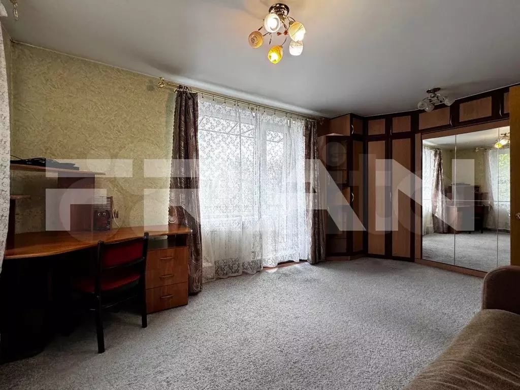 1-к. квартира, 32 м, 5/5 эт. - Фото 0