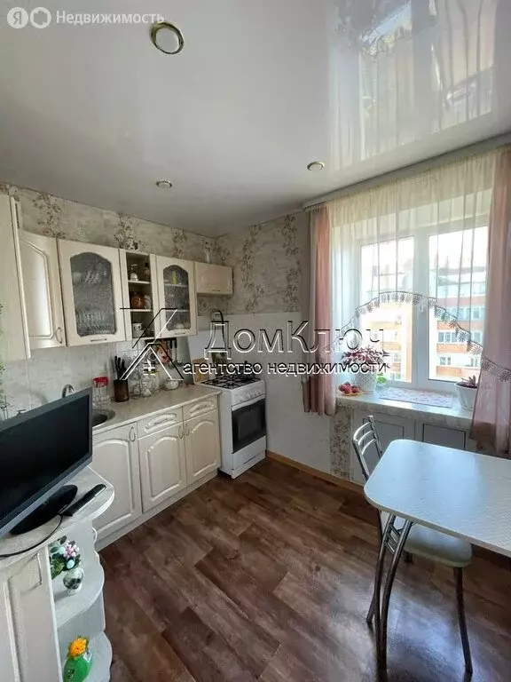 2-комнатная квартира: Кумертау, улица Салавата, 1 (48.3 м) - Фото 2