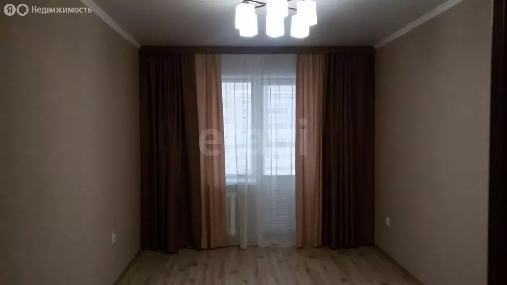 2-комнатная квартира: Оренбург, Пролетарская улица, 288/2 (61.8 м) - Фото 1