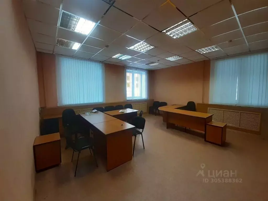 Офис в Челябинская область, Челябинск ул. Вострецова, 7 (125 м) - Фото 0