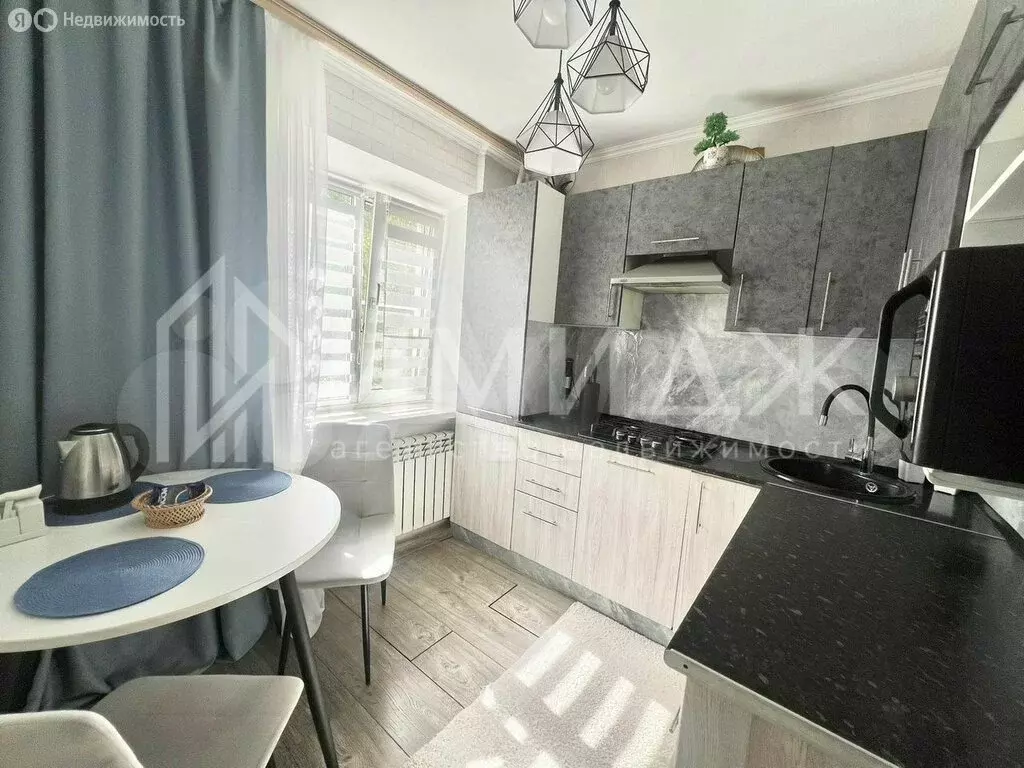 2-комнатная квартира: Сочи, улица Ленина, 290/7к3 (45.5 м) - Фото 1