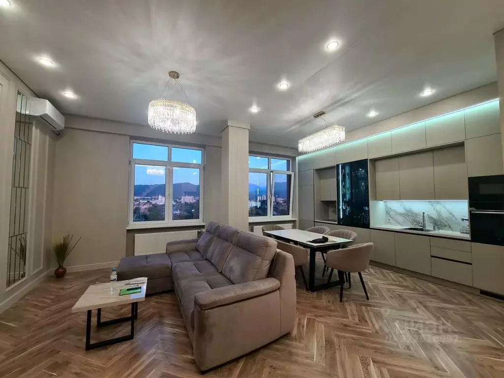 3-к кв. Северная Осетия, Владикавказ ул. Тогоева (98.0 м) - Фото 1