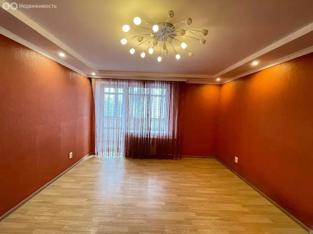 3-комнатная квартира: Майкоп, Пионерская улица, 389к2 (61.2 м) - Фото 1