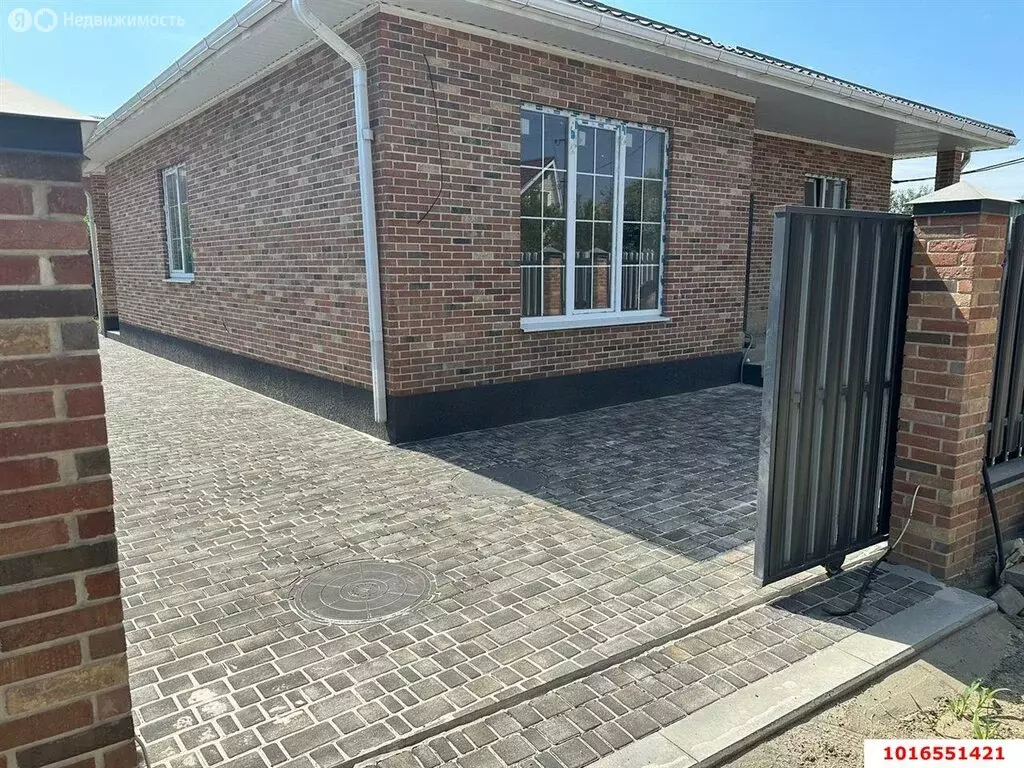 Дом в аул Новая Адыгея, улица Дружбы, 39/1 (105.2 м) - Фото 1