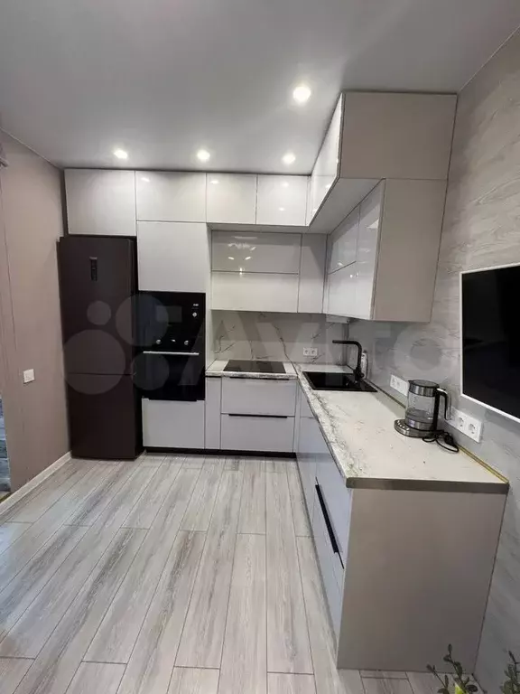 1-к. квартира, 40 м, 14/25 эт. - Фото 1