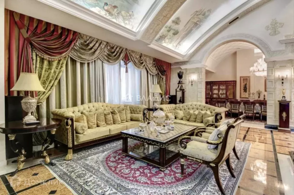 Продаётся 5-к квартира, 600 м - Фото 0