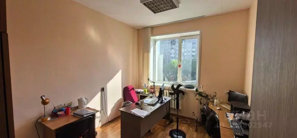 Офис в Новосибирская область, Новосибирск Сибирская ул., 15 (13 м) - Фото 1