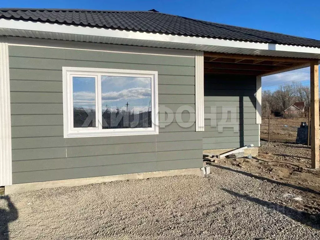 Дом в Хакасия, Алтайский район, д. Кайбалы Дорожная ул. (82 м) - Фото 1