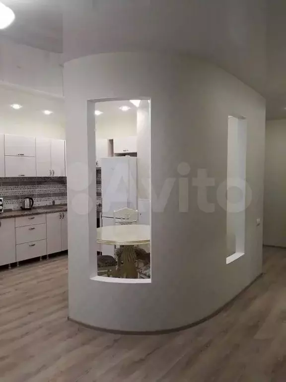 1-к. квартира, 50 м, 3/11 эт. - Фото 1