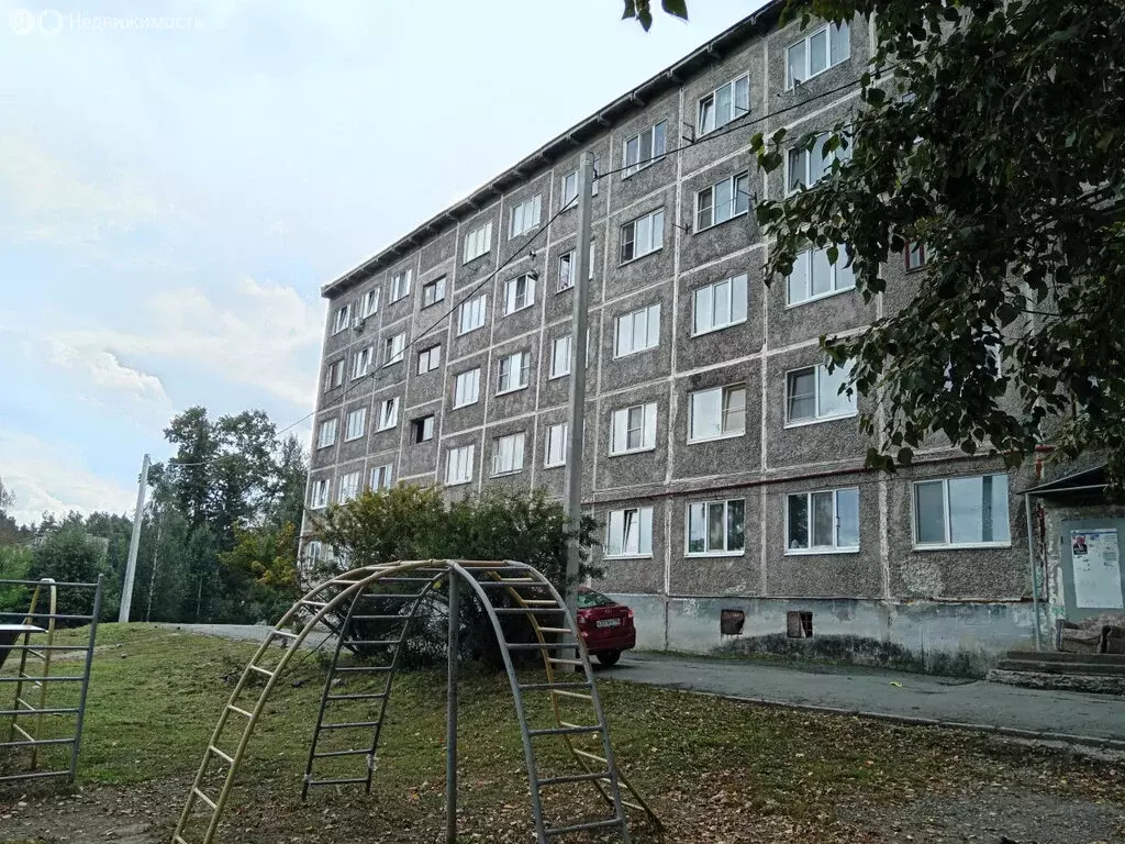 Квартира-студия: Ревда, улица Советских Космонавтов, 1А (14.2 м) - Фото 0