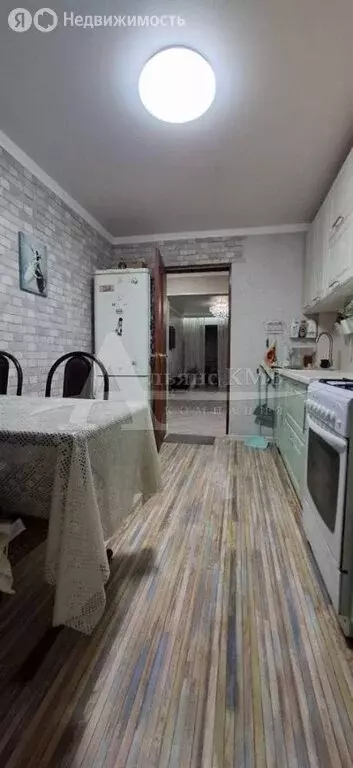 3-комнатная квартира: Новопавловск, улица Кирова, 37 (61 м) - Фото 1