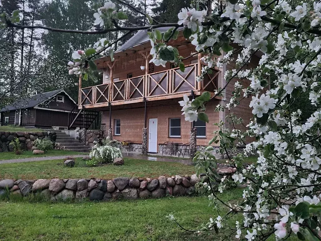 Комната Новгородская область, Валдайский район, Рощинское с/пос, д. ... - Фото 0
