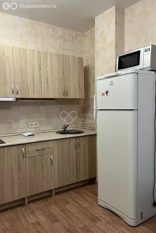 Квартира-студия: Волгоград, улица Малиновского, 6А (31 м) - Фото 1