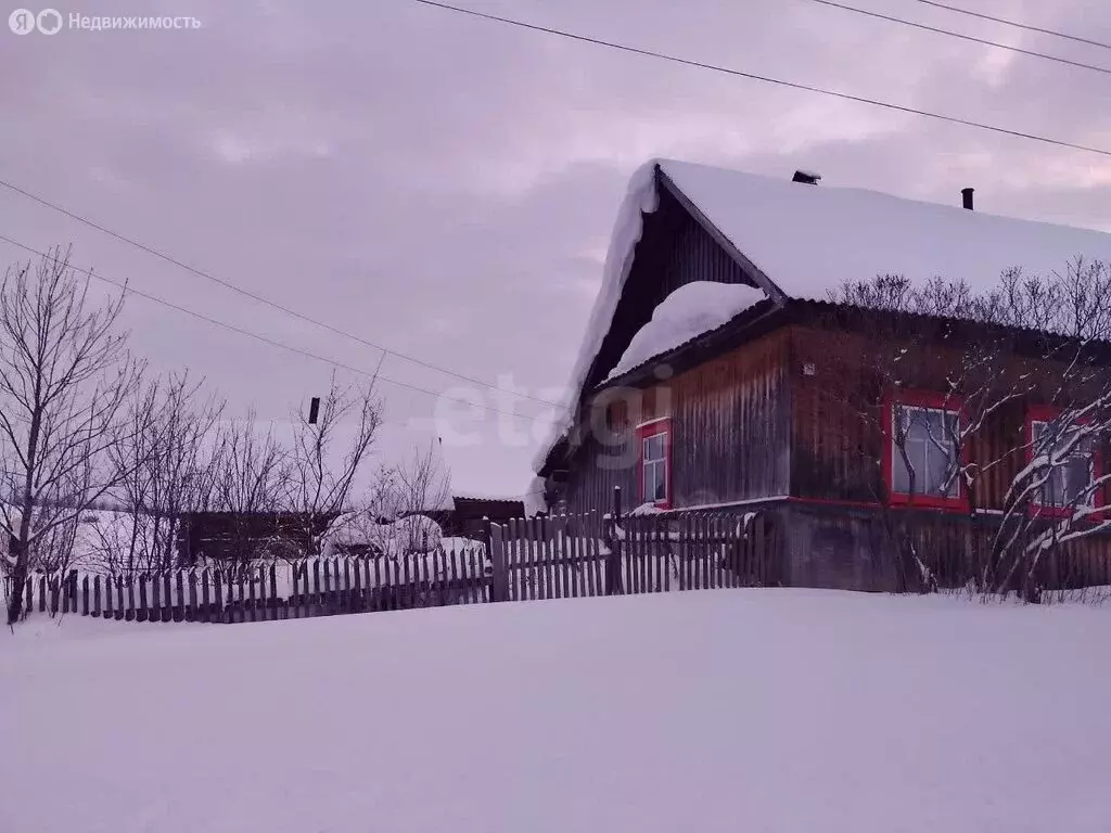 Дом в Пермский край, Уинский муниципальный округ, деревня Красногорка ... - Фото 2