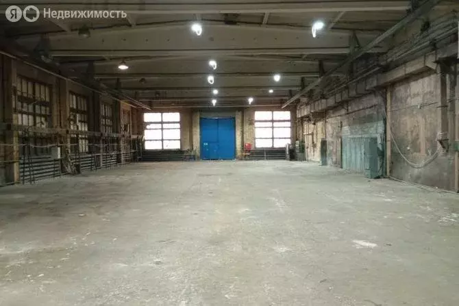 Помещение свободного назначения (865 м) - Фото 0