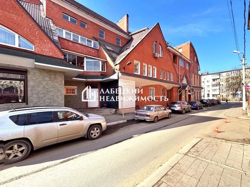 Помещение свободного назначения в Тверская область, Тверь ул. Андрея ... - Фото 1