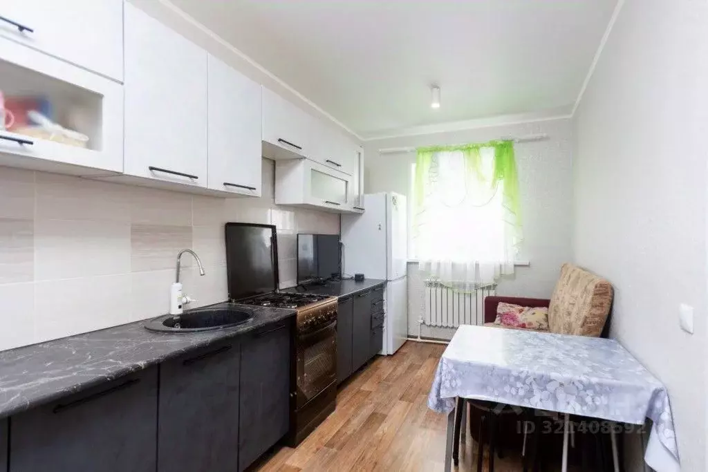 Дом в Оренбургская область, Оренбург пос. Подмаячный, ул. Квартал № ... - Фото 1