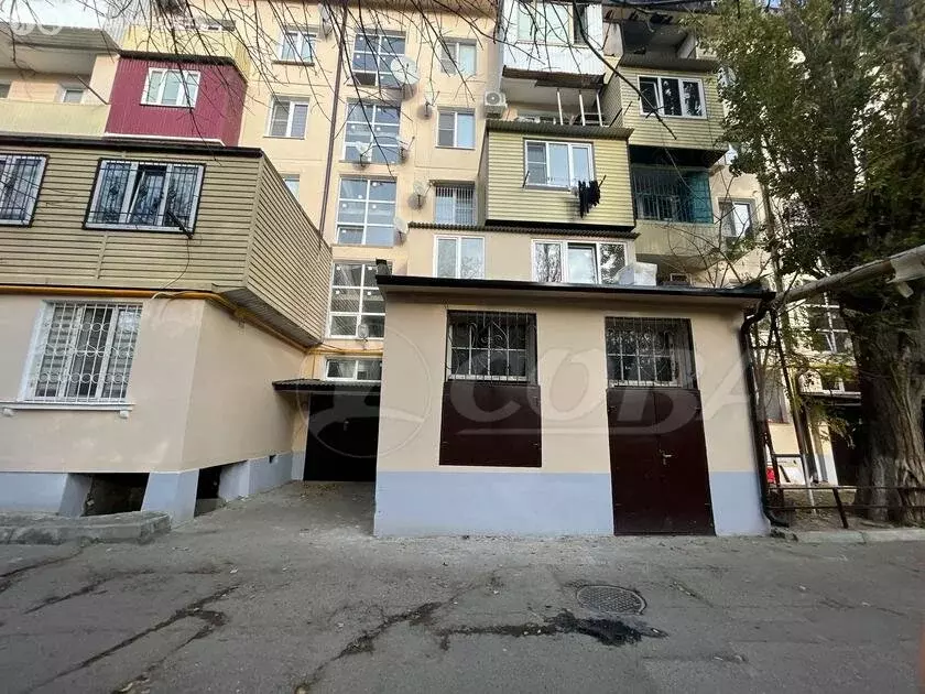 2-комнатная квартира: Махачкала, улица Ирчи Казака, 26 (36 м) - Фото 0