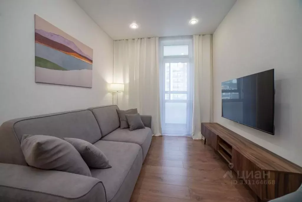 1-к кв. Свердловская область, Екатеринбург ул. 8 Марта, 204Е (36.7 м) - Фото 1