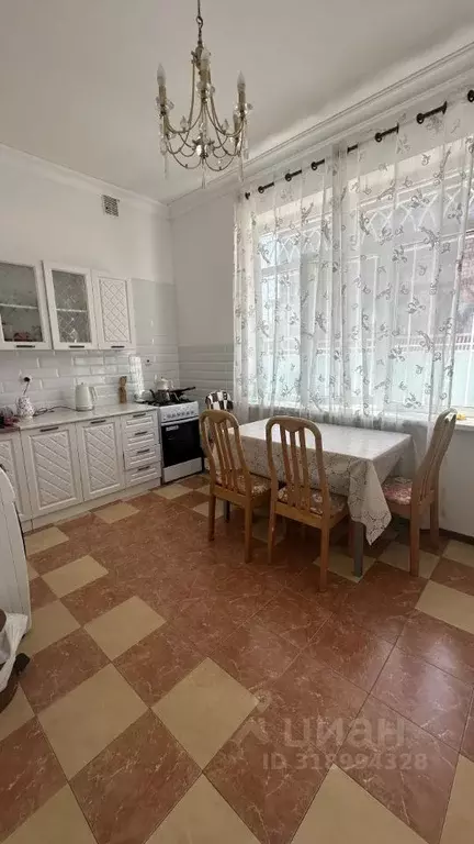 Дом в Дагестан, Махачкала Караман-6 мкр, ул. Ободинская, 3 (200 м) - Фото 0