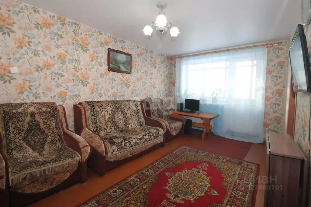 4-к кв. Кемеровская область, Междуреченск Октябрьская ул., 2 (60.8 м) - Фото 1