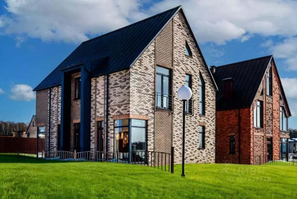 Таунхаус в Москва с. Никольское, ул. Алешинская Долина, 54с2 (183 м) - Фото 1