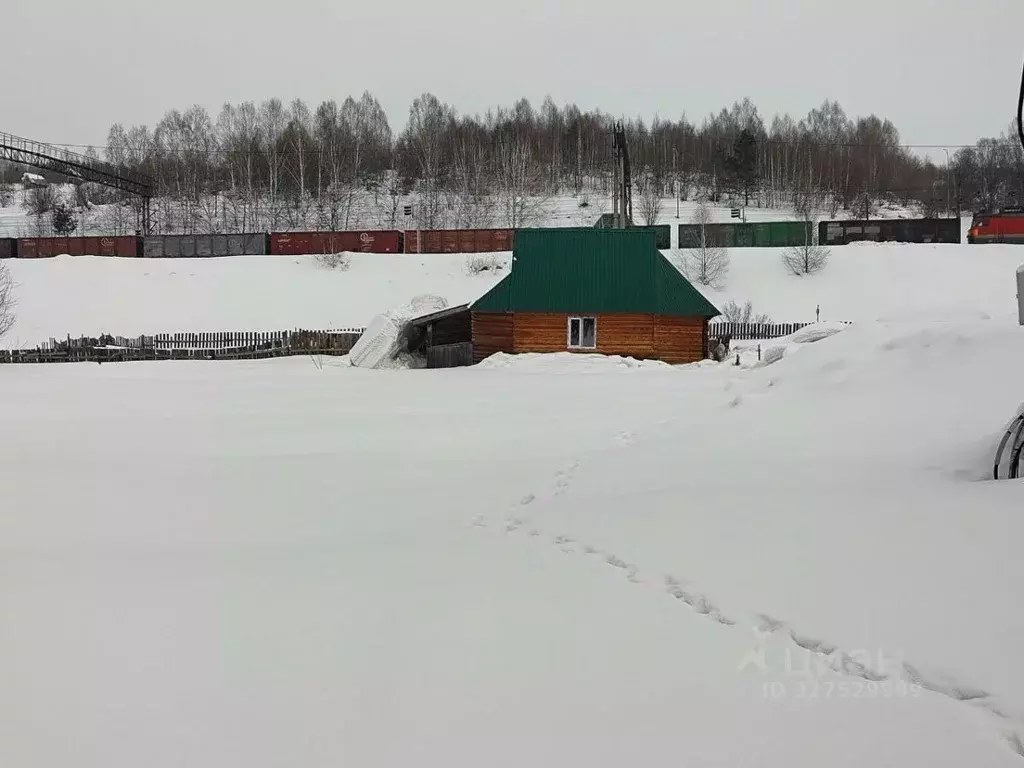 Дом в Кемеровская область, Таштагол Топографическая ул., 33 (59 м) - Фото 1
