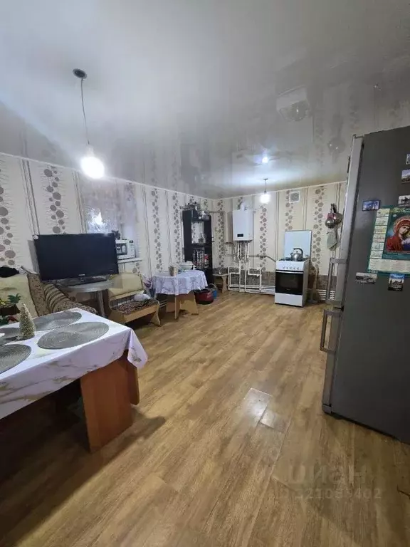 Дом в Астраханская область, Астрахань ул. 9-я Березовая (110 м) - Фото 0