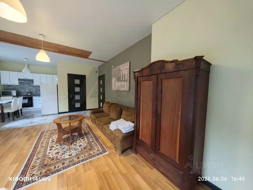 Дом в Калининградская область, Калининград Воздушная ул., 45А (204 м) - Фото 1