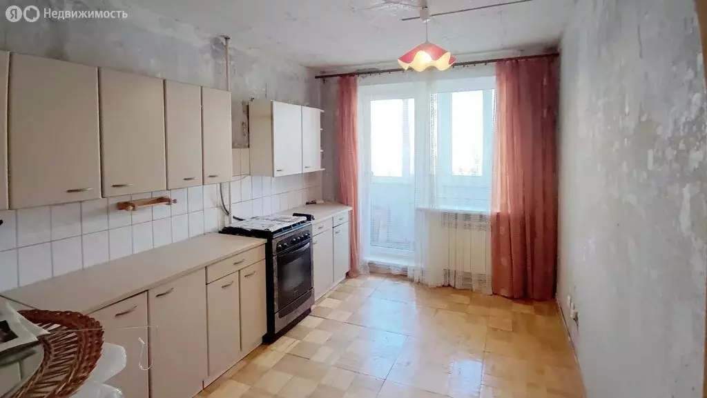 3-комнатная квартира: Наро-Фоминск, улица Маршала Куркоткина, 1 (84 м) - Фото 1