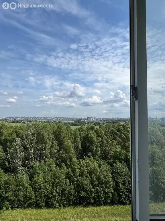 3-комнатная квартира: Кисловка, микрорайон Северный, улица Марины ... - Фото 0