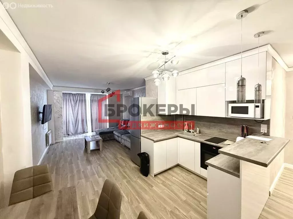 2-комнатная квартира: Севастополь, Рубежный проезд, 28 (66.8 м) - Фото 2