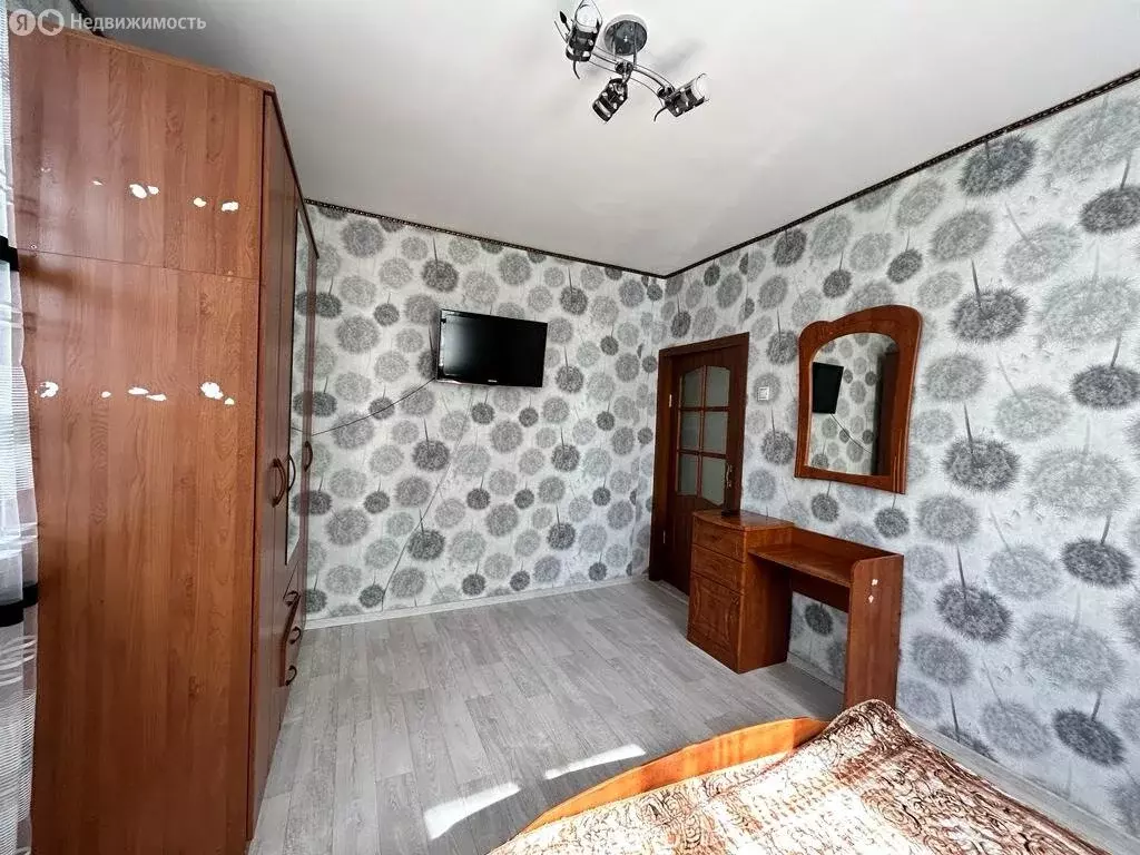 2-комнатная квартира: Находка, Михайловская улица, 101 (52.2 м) - Фото 0